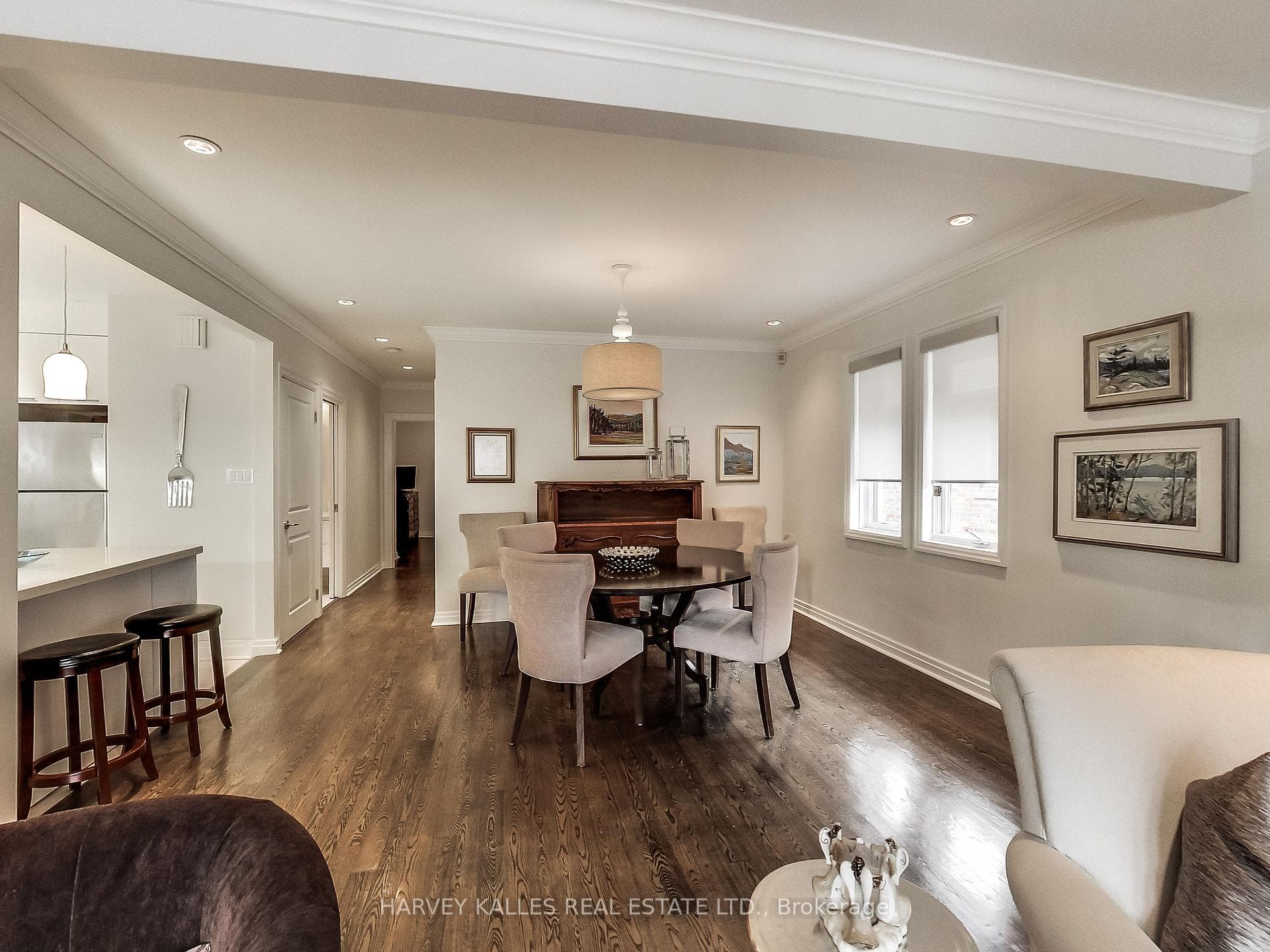9 Highbourne Road Unit Main photo 10