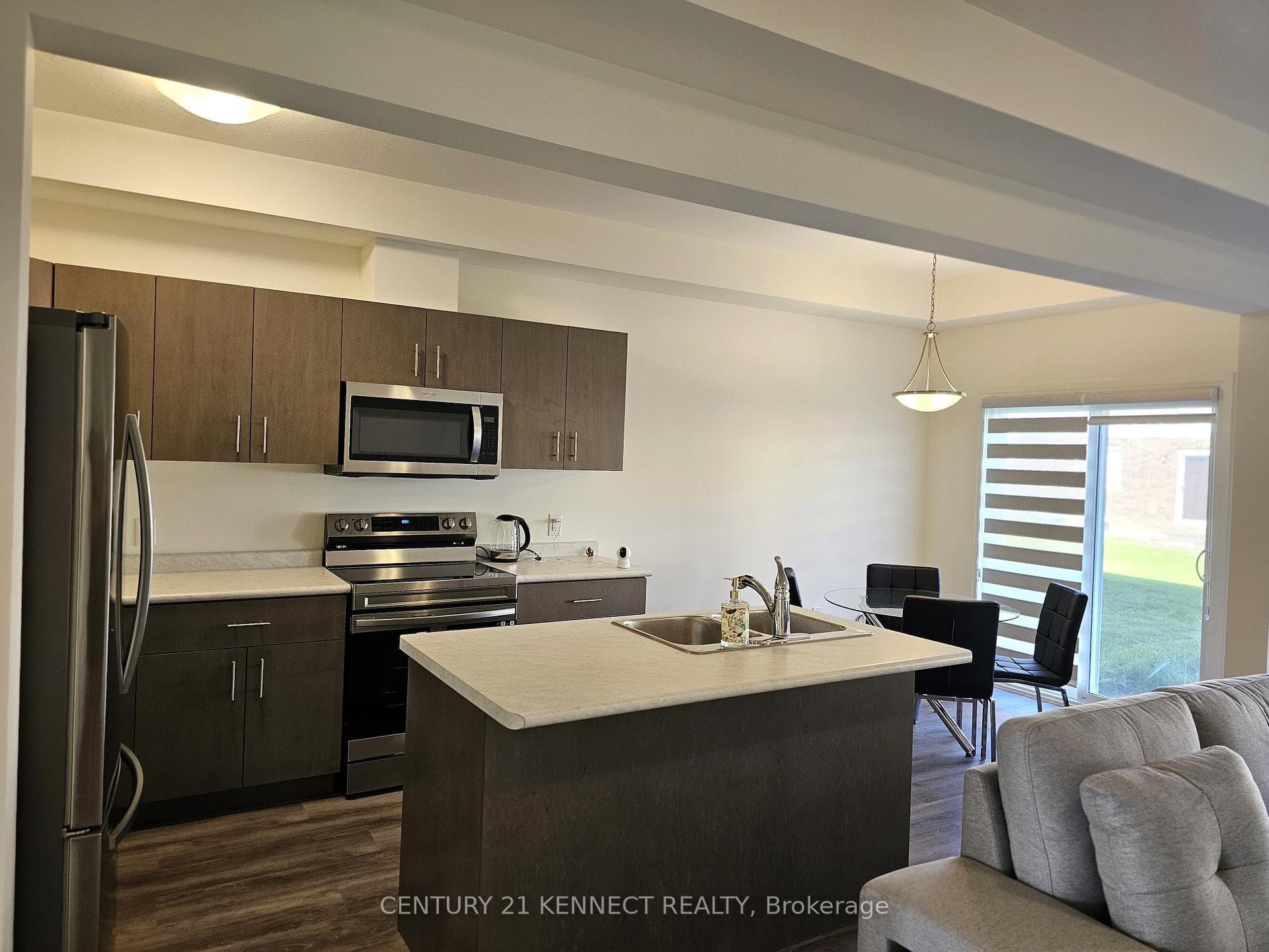 150 Bur Oak Drive photo 14