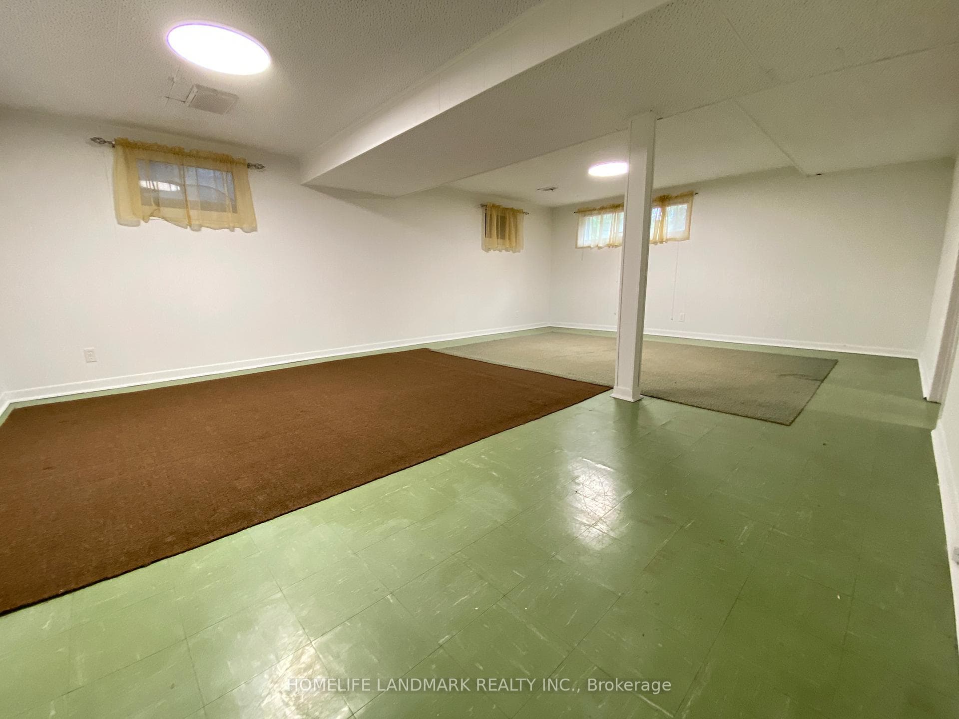 425 Maple Grove Drive photo 22