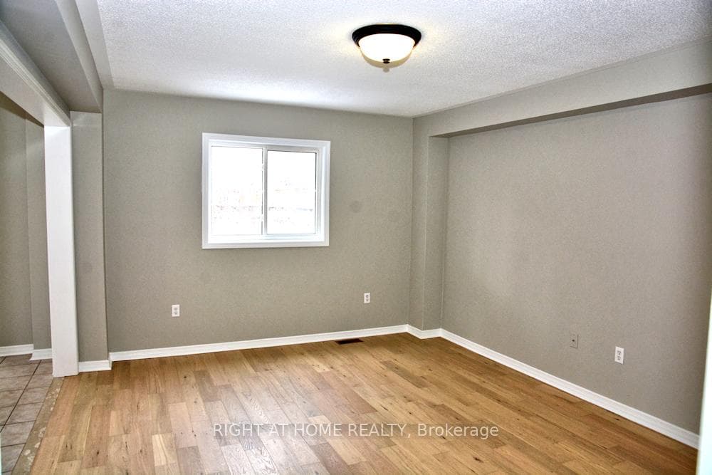 256 Flagstone Way photo 12