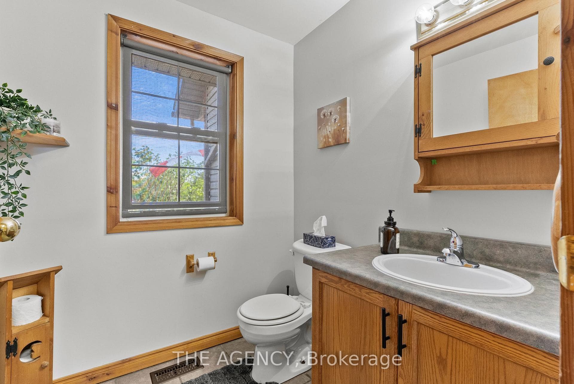98 Smith Road photo 18