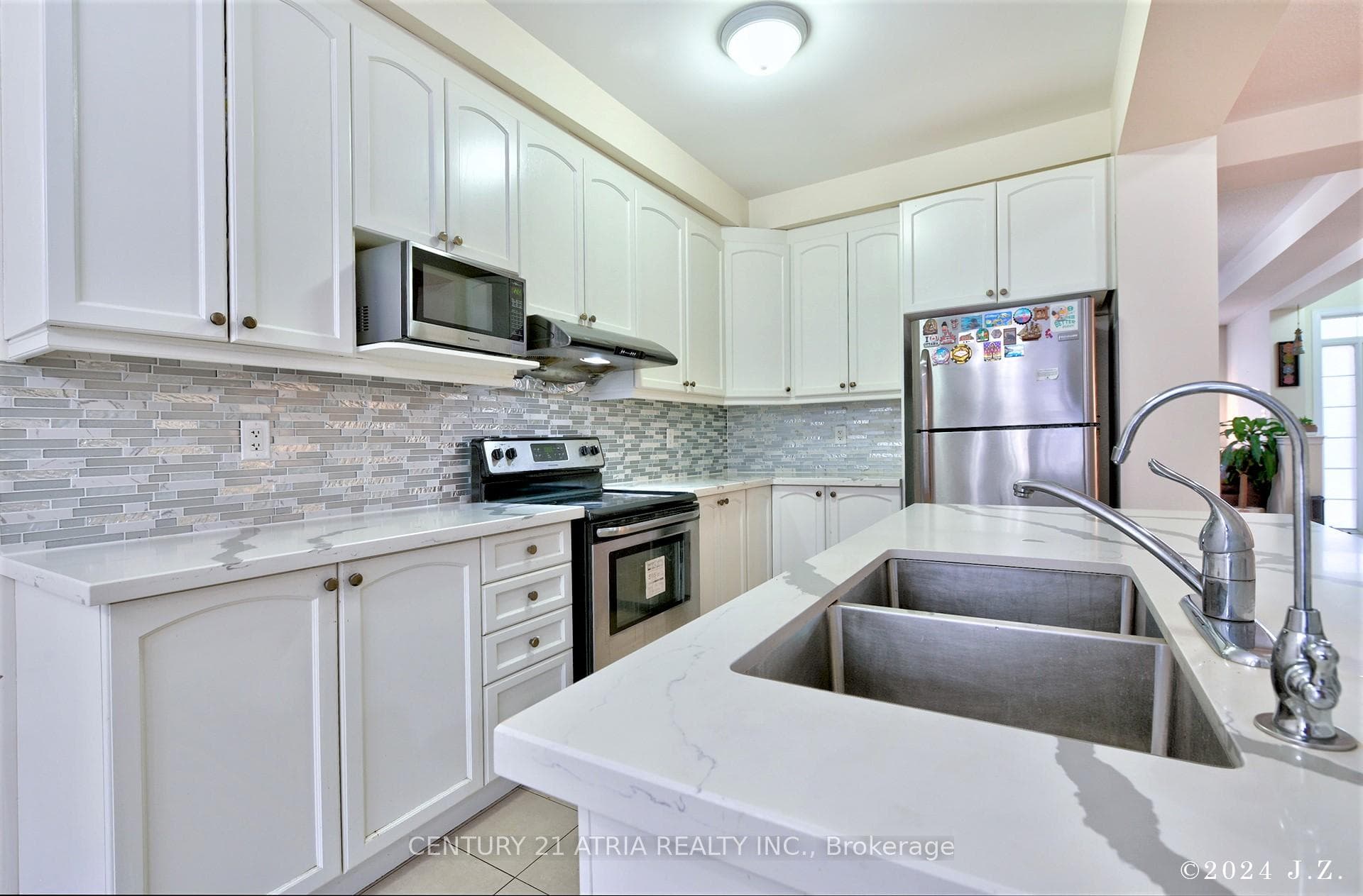 373 Mingay Avenue photo 12