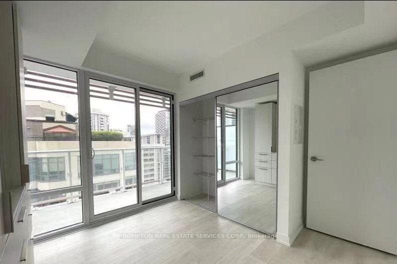 18 Maitland Terrace Unit 1503 photo 16