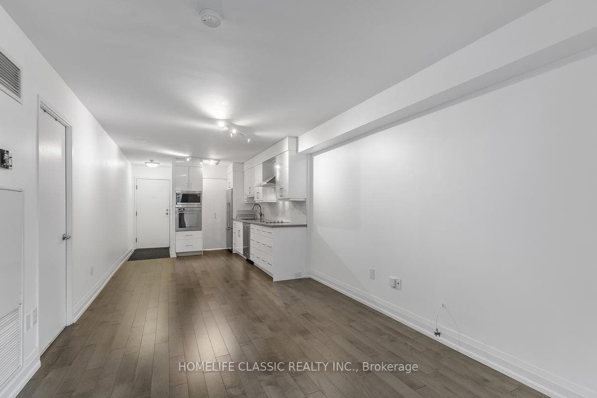 44 St. Joseph Street Unit 1011 photo 6