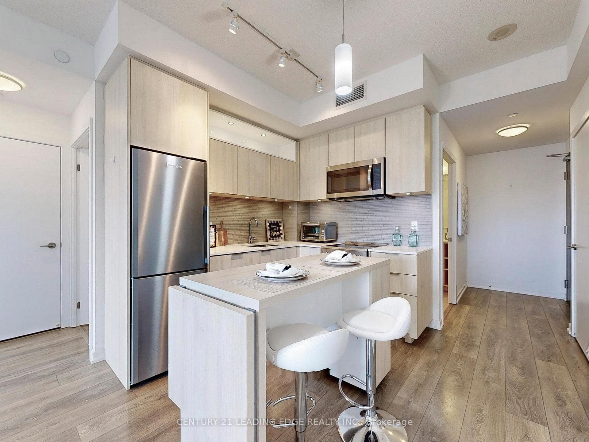 50 Forest Manor Road Unit 1705 photo 12