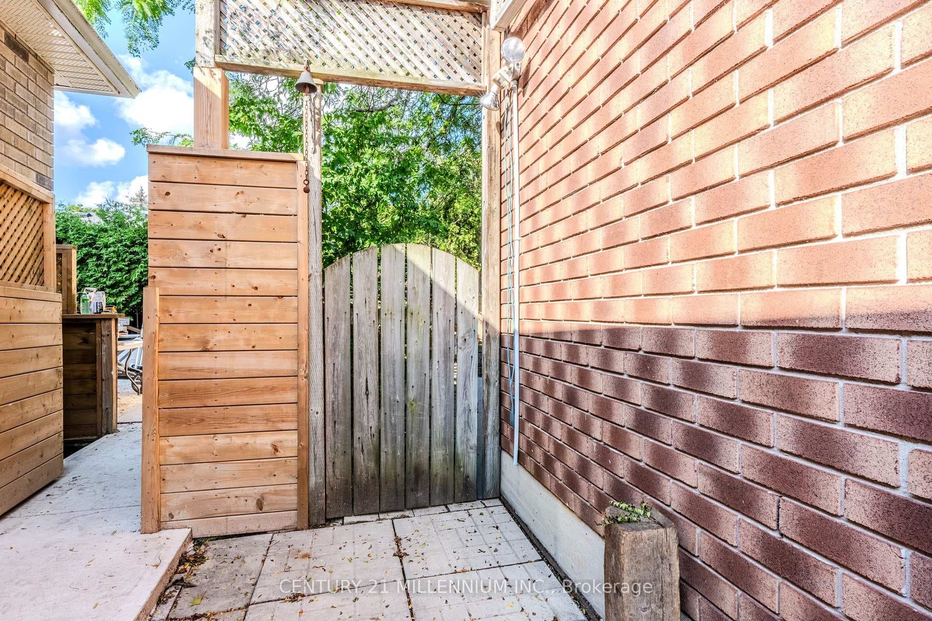 60 Ofield Road photo 38