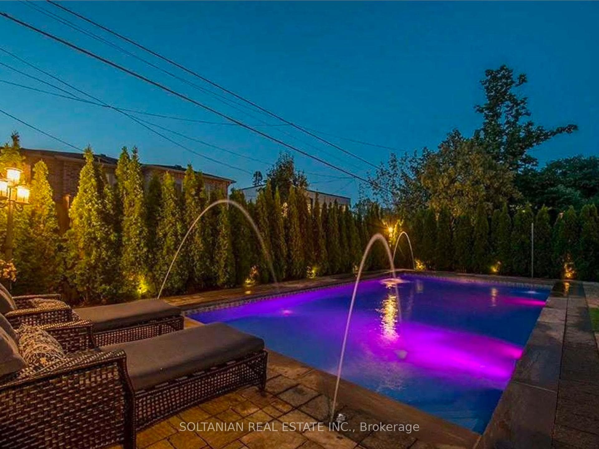 90 Grandview Avenue photo 24