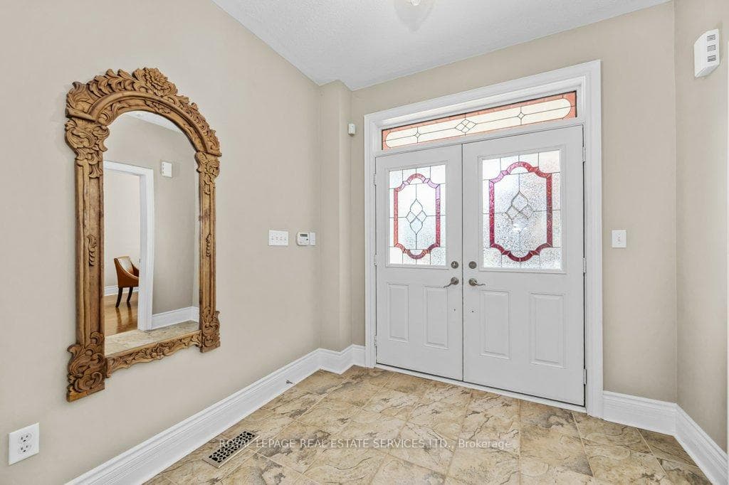The Main Level Impresses with its 9' Ceilings
