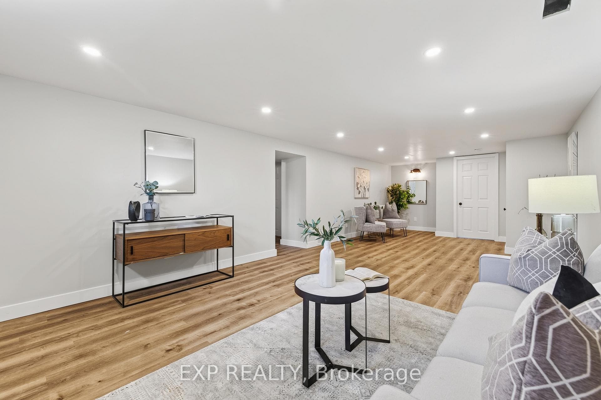 261 King Street photo 24