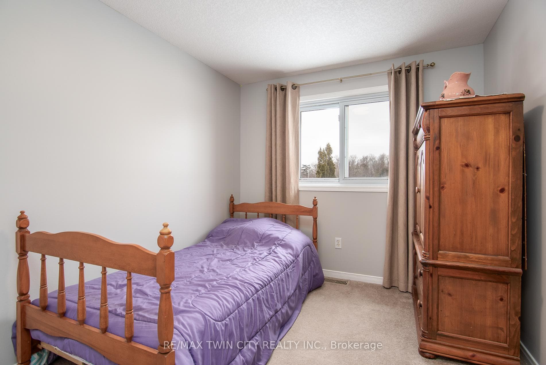 143 Activa Avenue photo 37