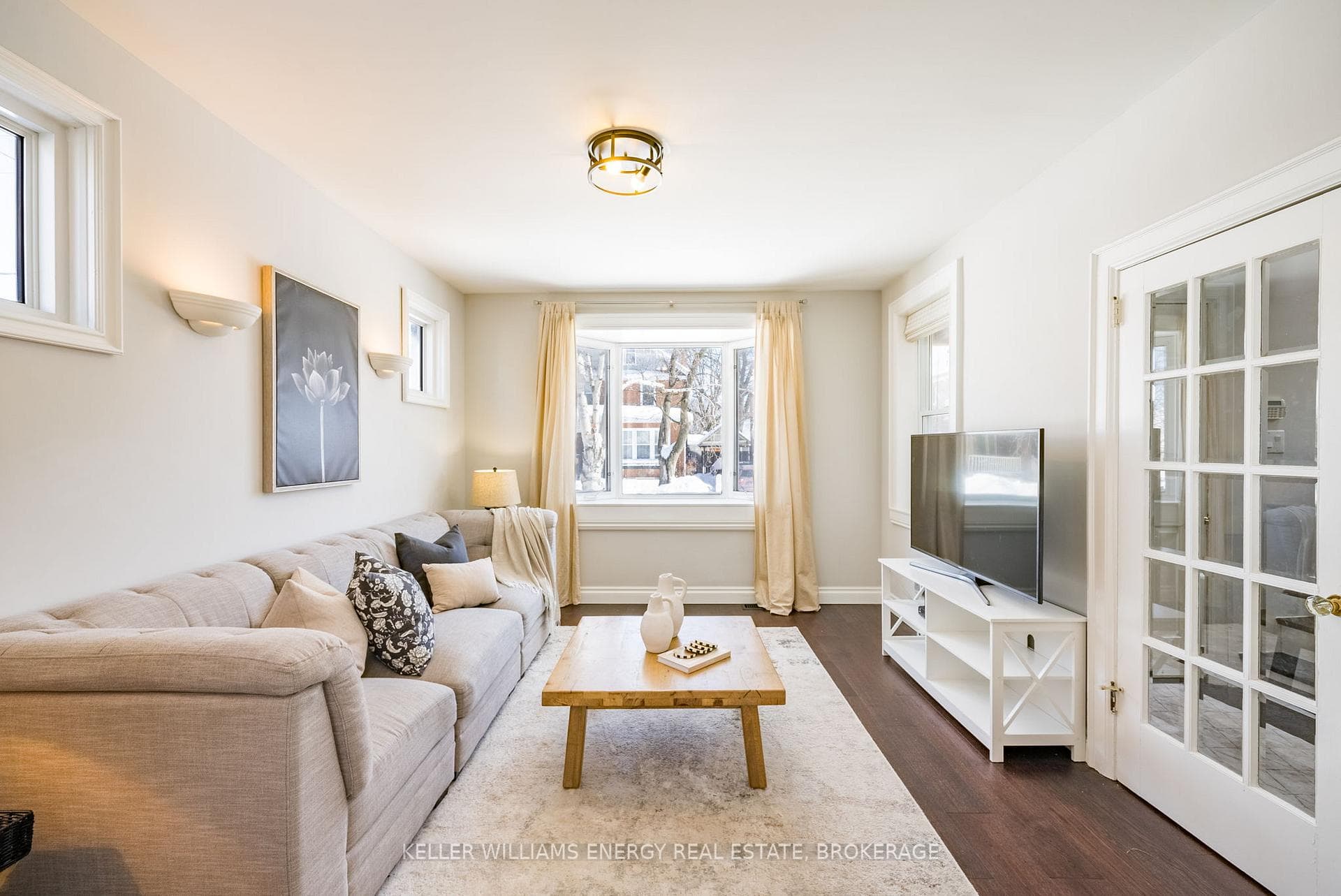 92 Oshawa Boulevard photo 7