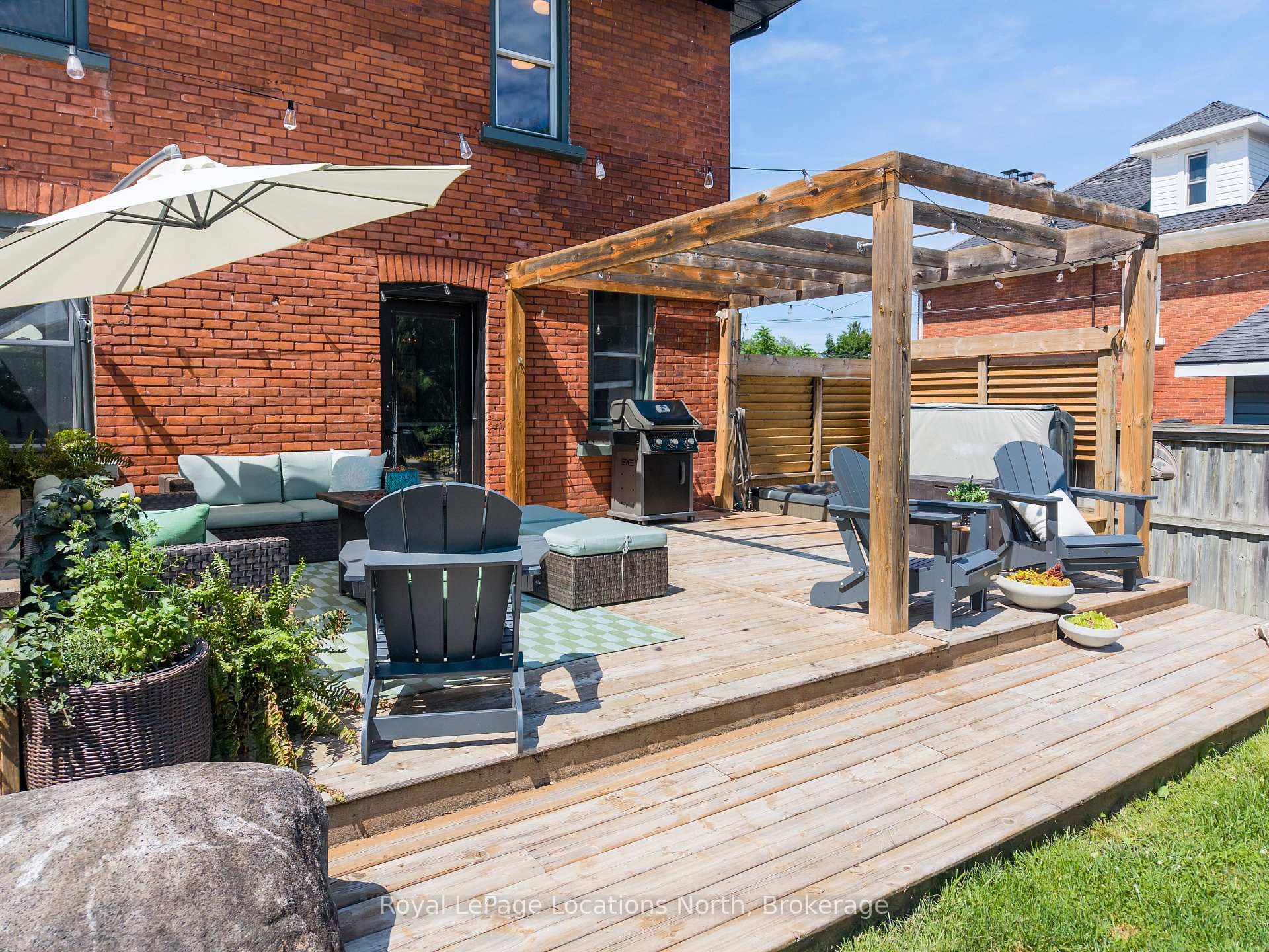 151 Nelson Street photo 27
