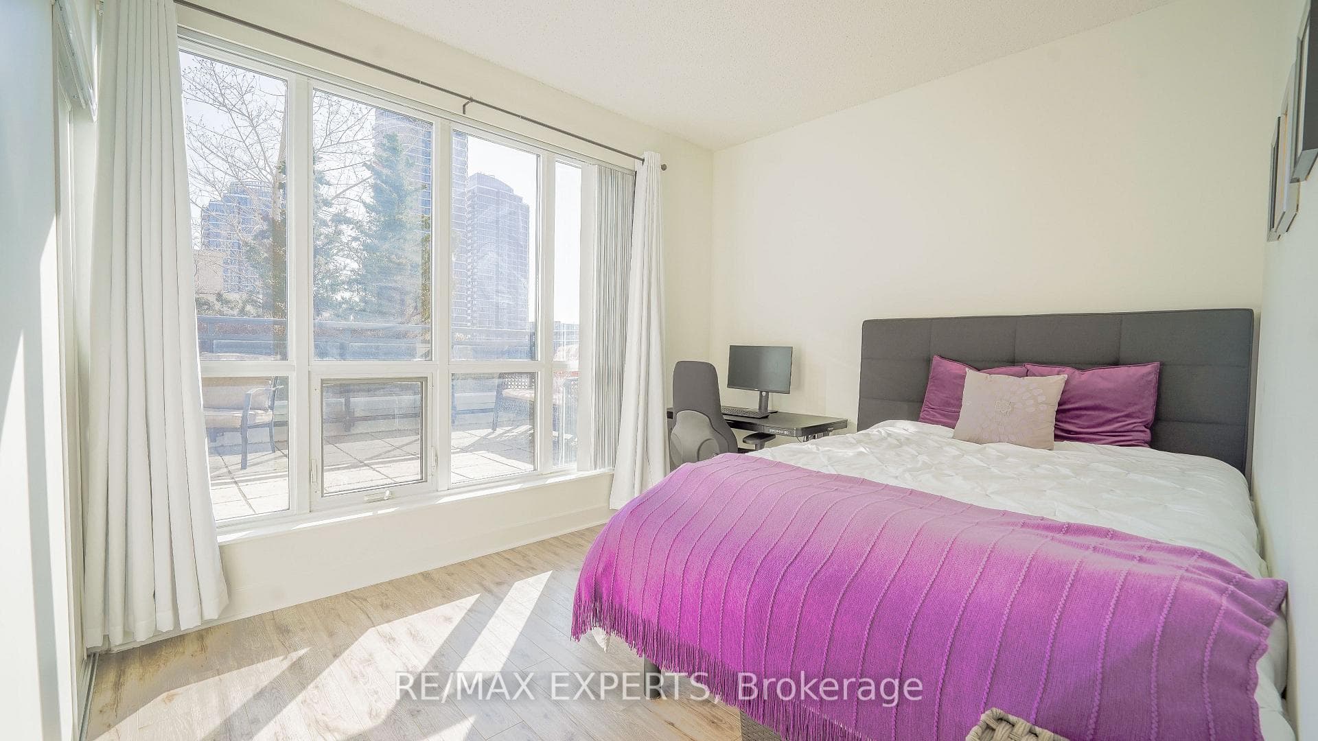 6 Eva Road Unit 305 photo 9