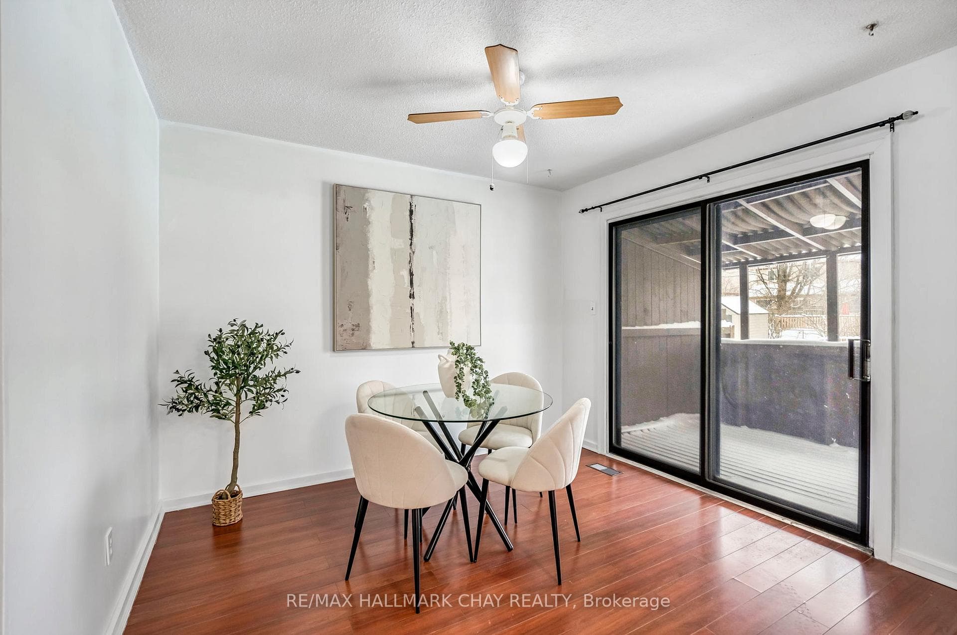 28 Wilde Place photo 11