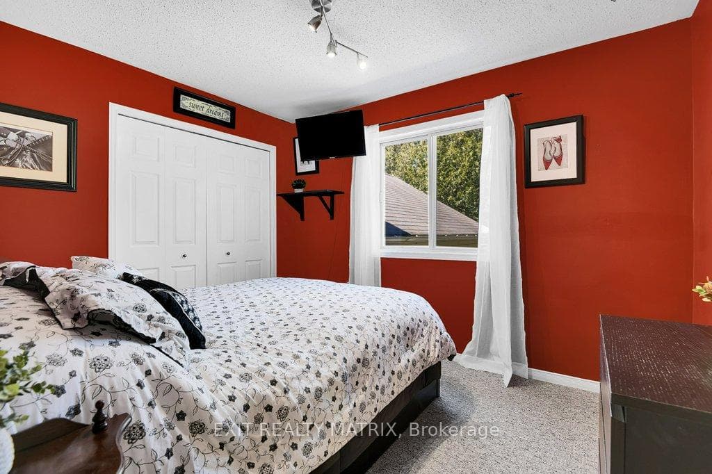 4301 Louis Forget Road photo 15