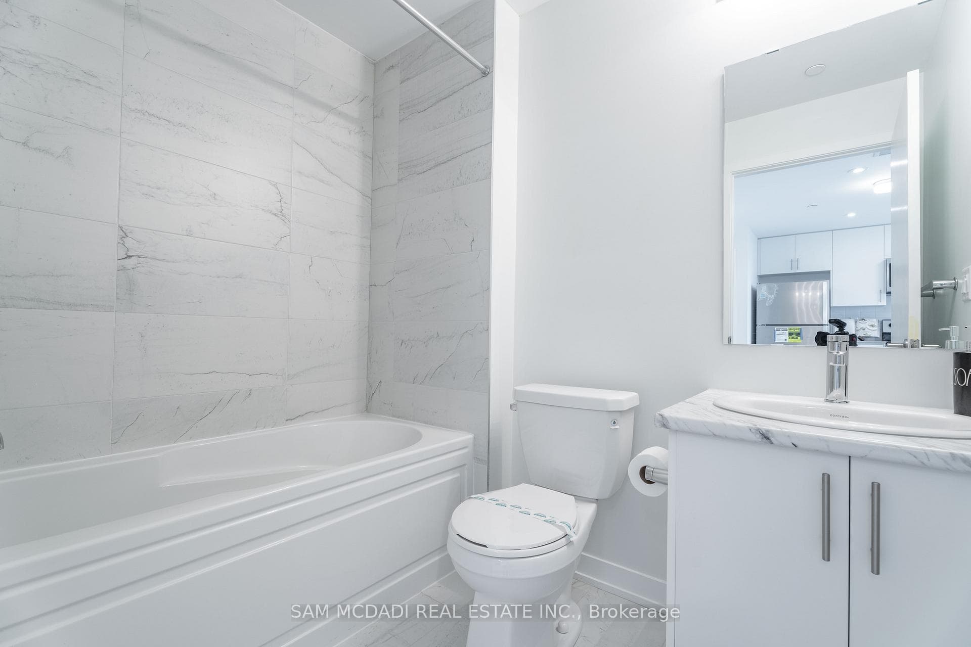 3401 Ridgeway Drive Unit 416 photo 10