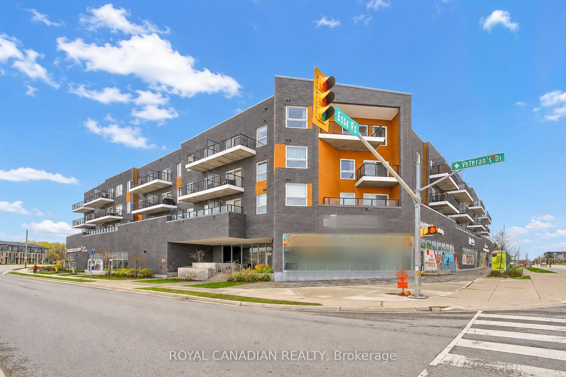 430 ESSA Road Unit 418 photo 1