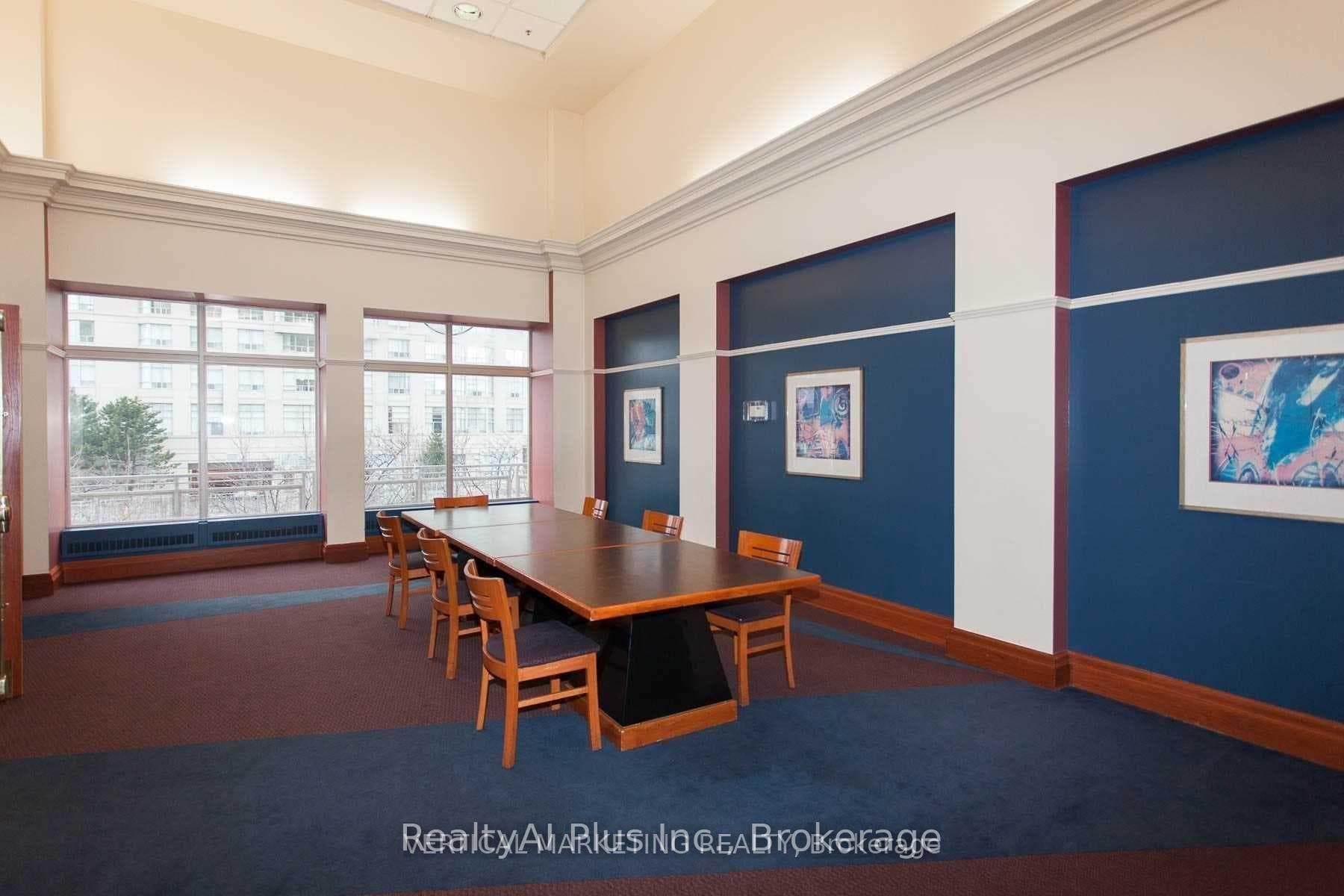 11 Lee Centre Drive Unit 701 photo 13