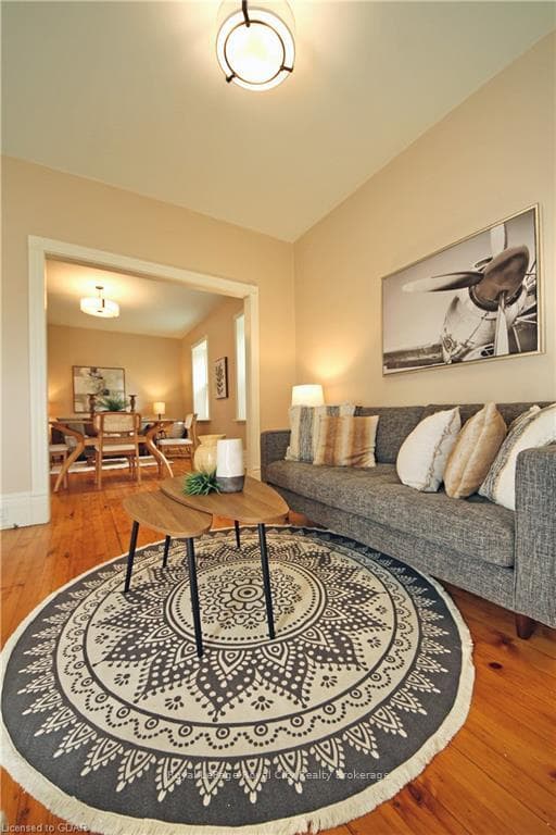 122 ESSEX Street photo 30