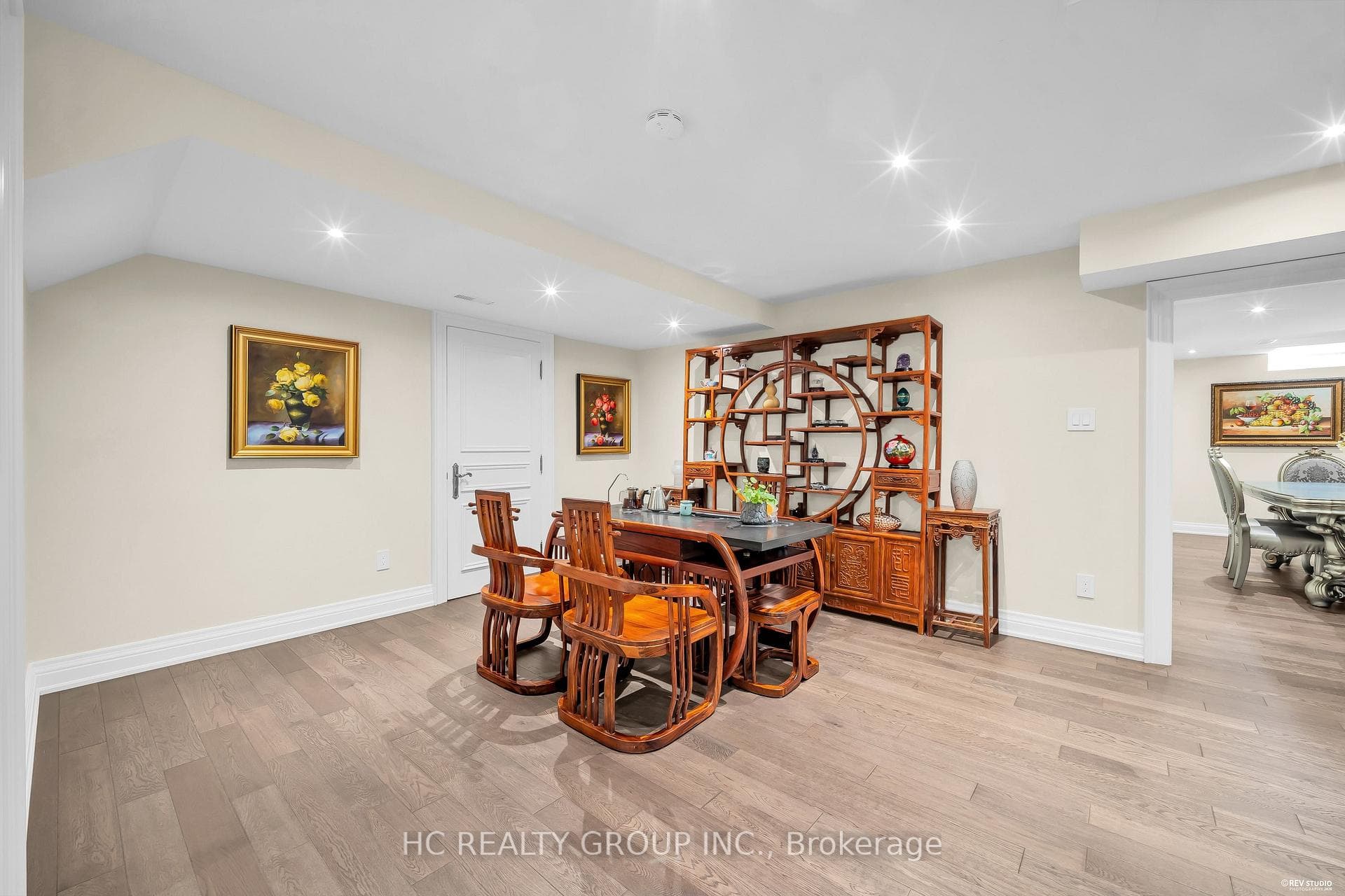47 Hillhurst Drive photo 40