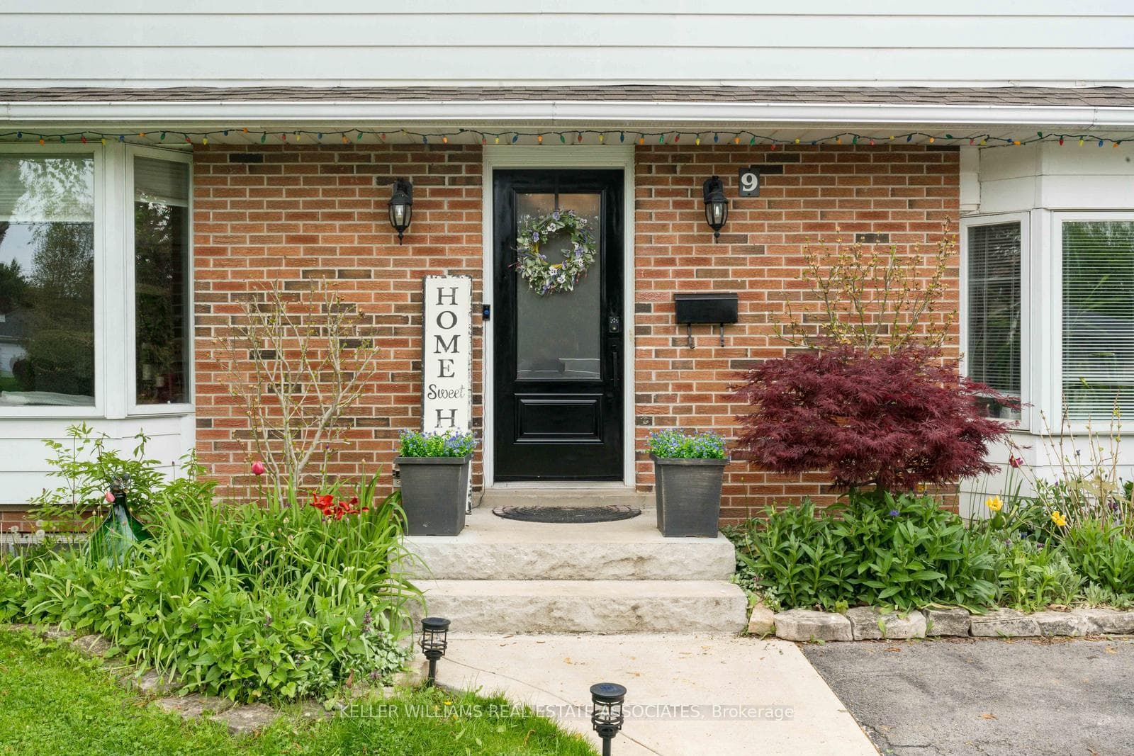 9 Fagan Drive photo 6