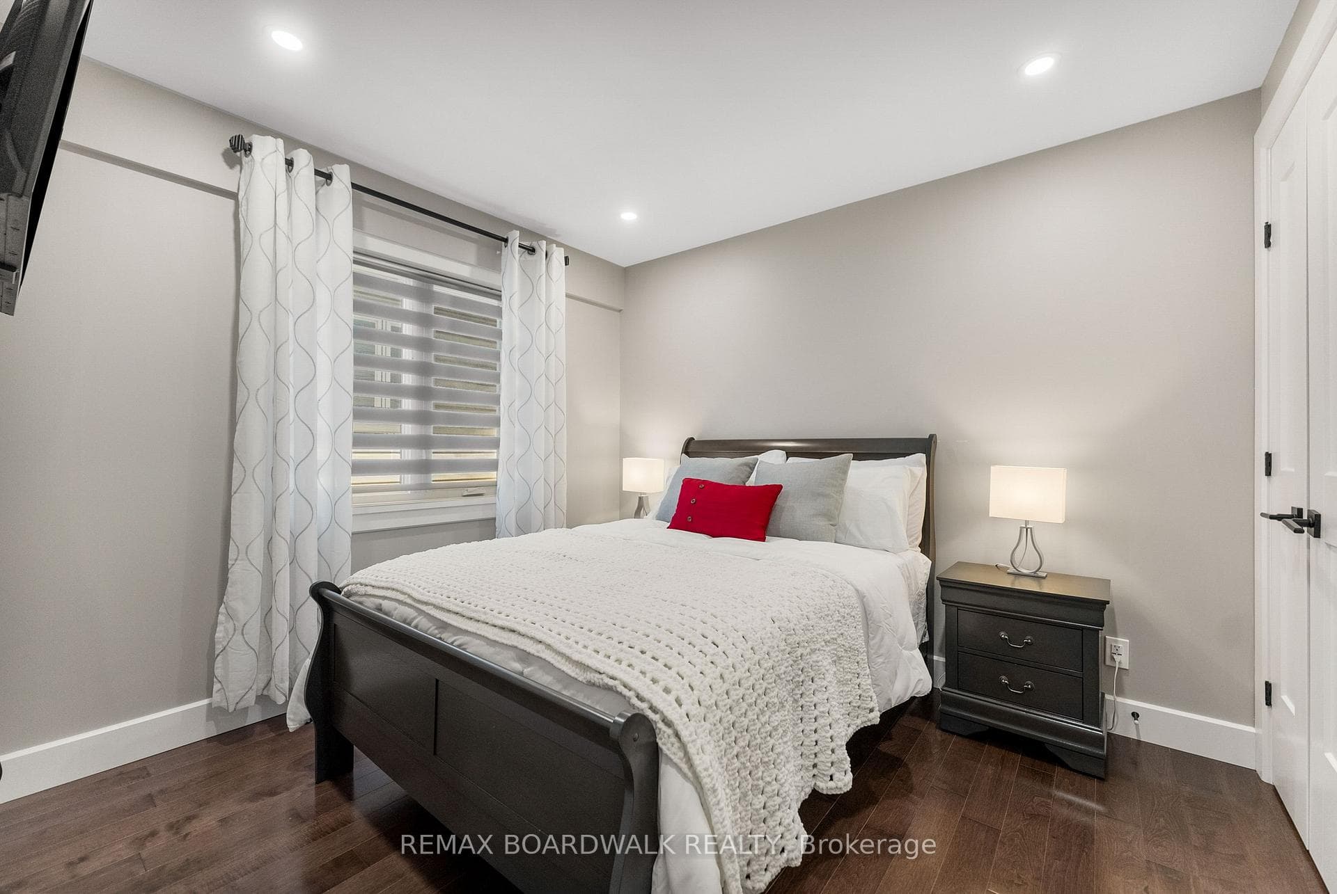 2nd bedroom on main level