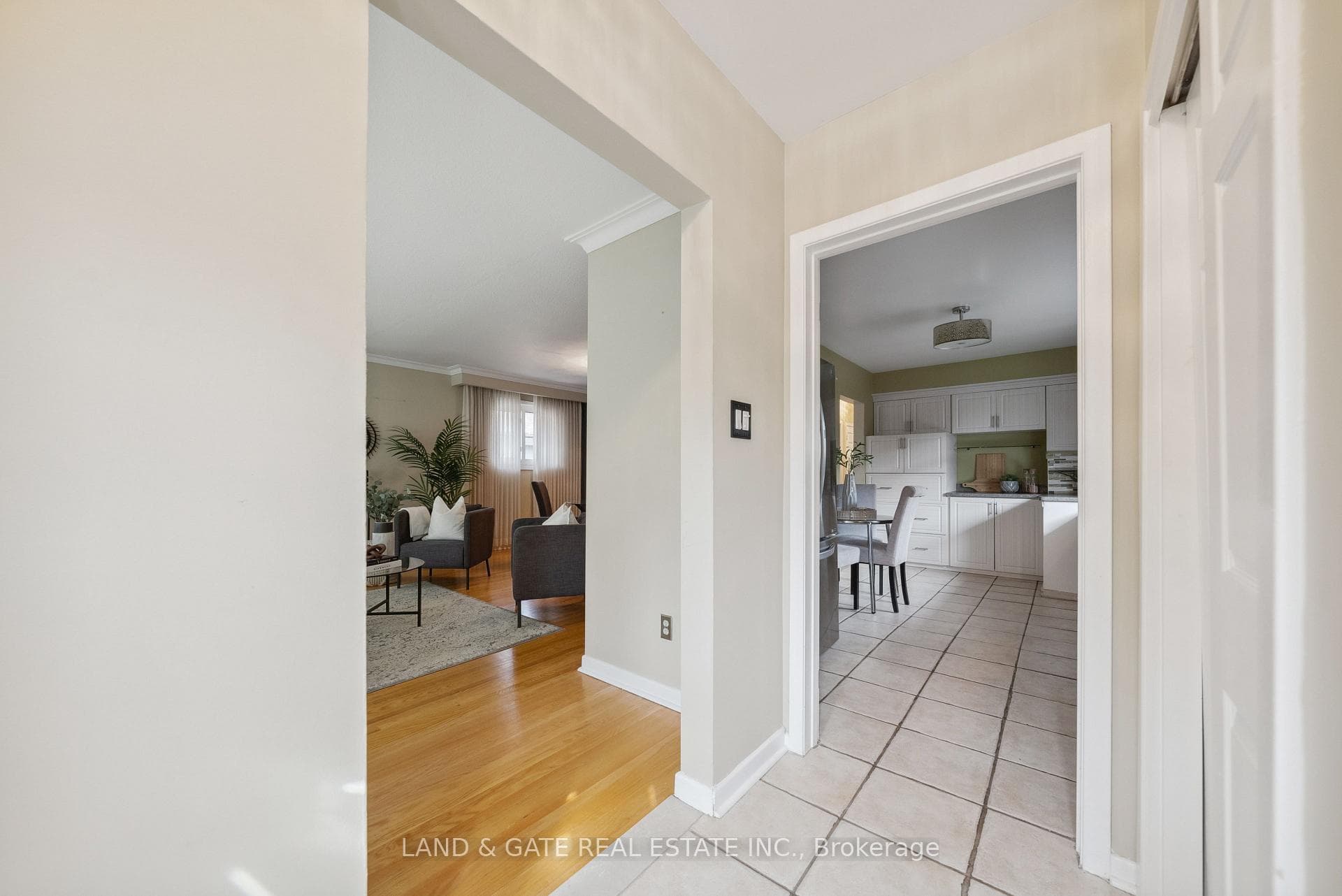 97 Cabot Street photo 4