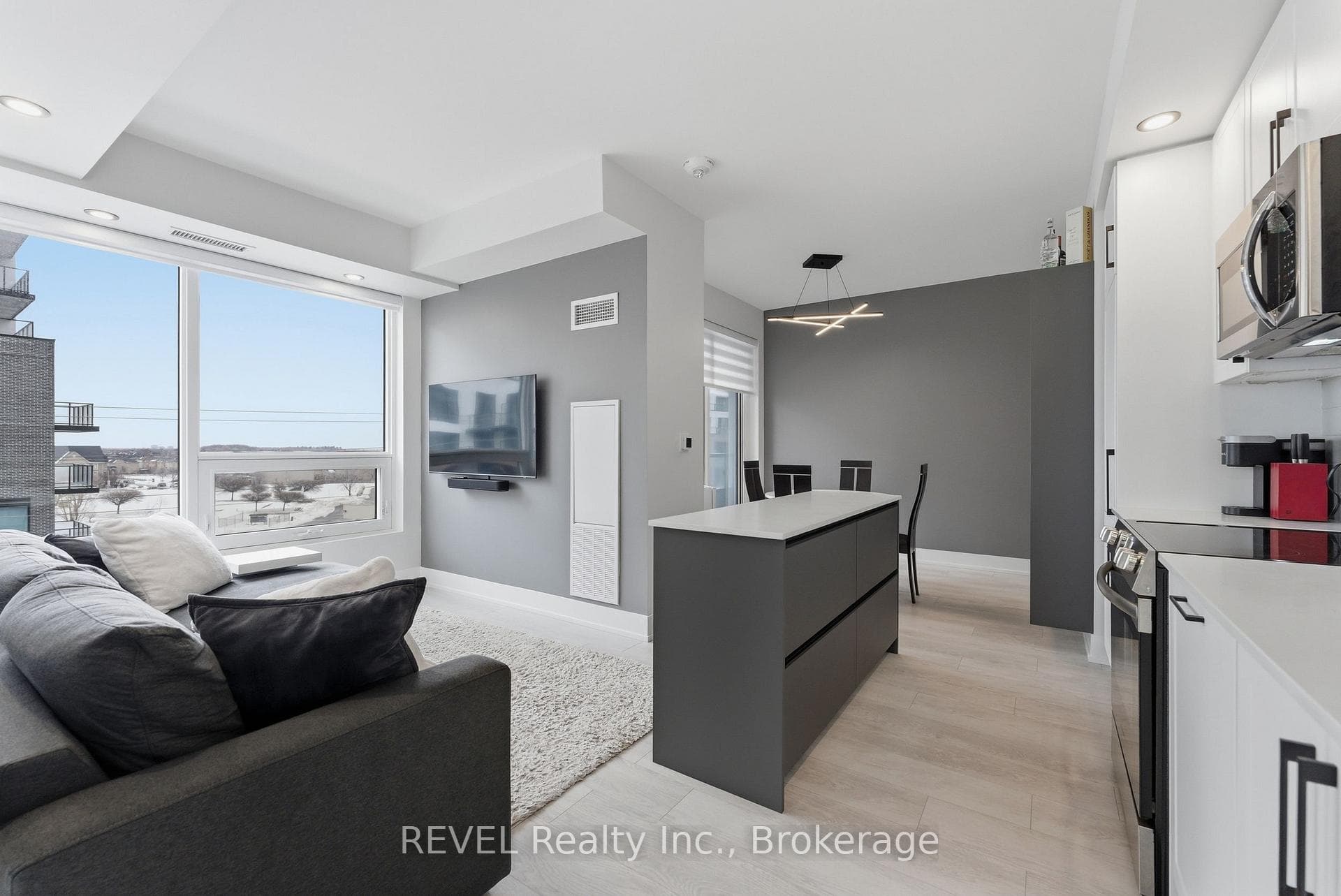 2450 Old Bronte Road Unit 405 photo 18