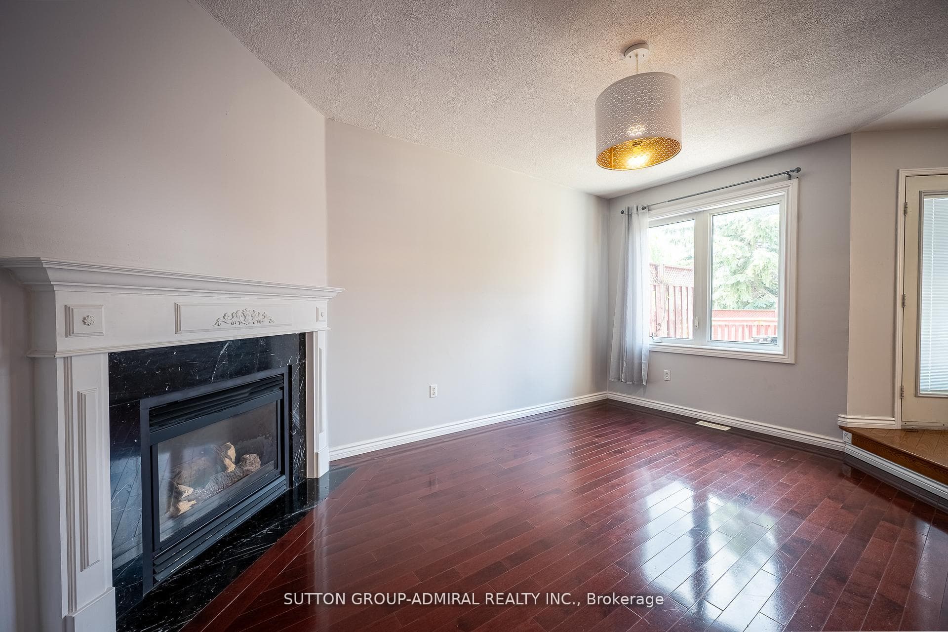 120 Widgeon Street photo 10