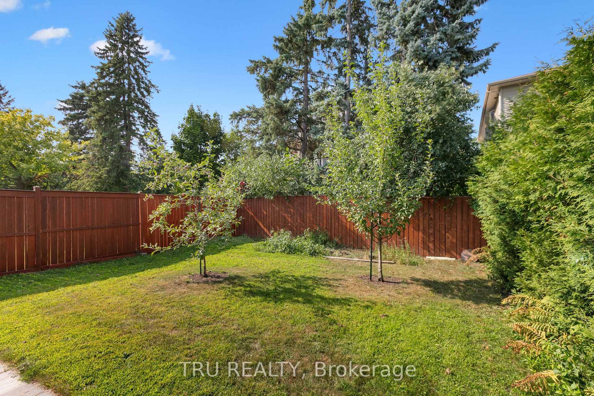 715 Mooneys Bay Place photo 43