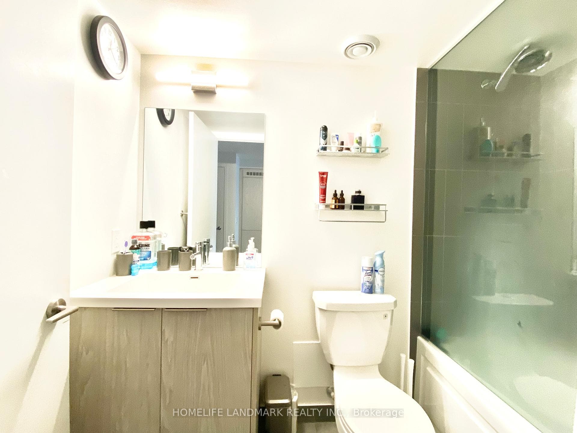 60 Shuter Street Unit 205 photo 7