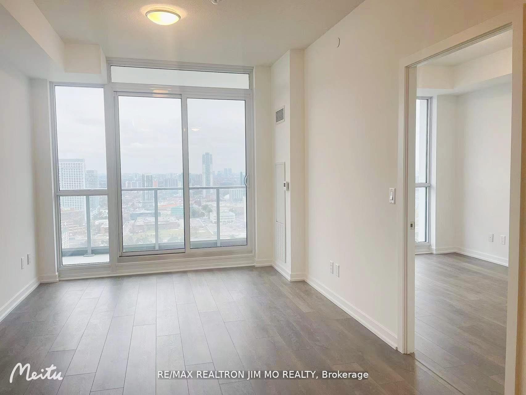 32 Forest Manor Road Unit 2707 photo 20