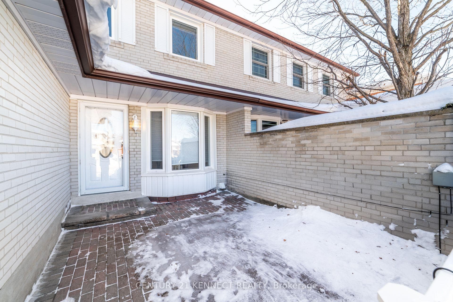 65 Tanjoe Crescent photo 34