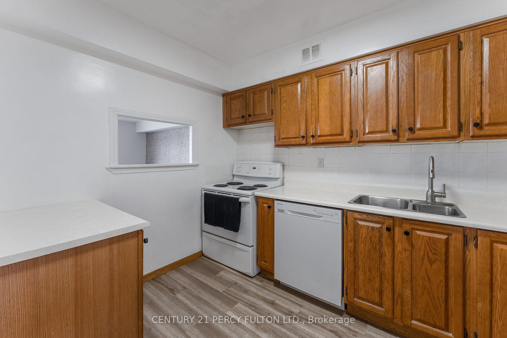 1360 York Mills Road Unit 911 photo 9