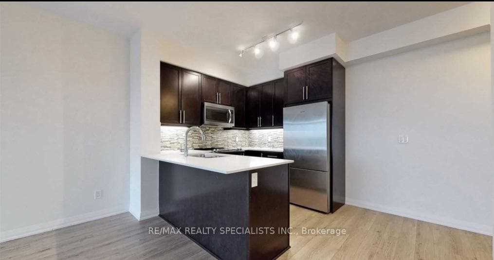 65 ONEIDA Crescent Unit 611 photo 14
