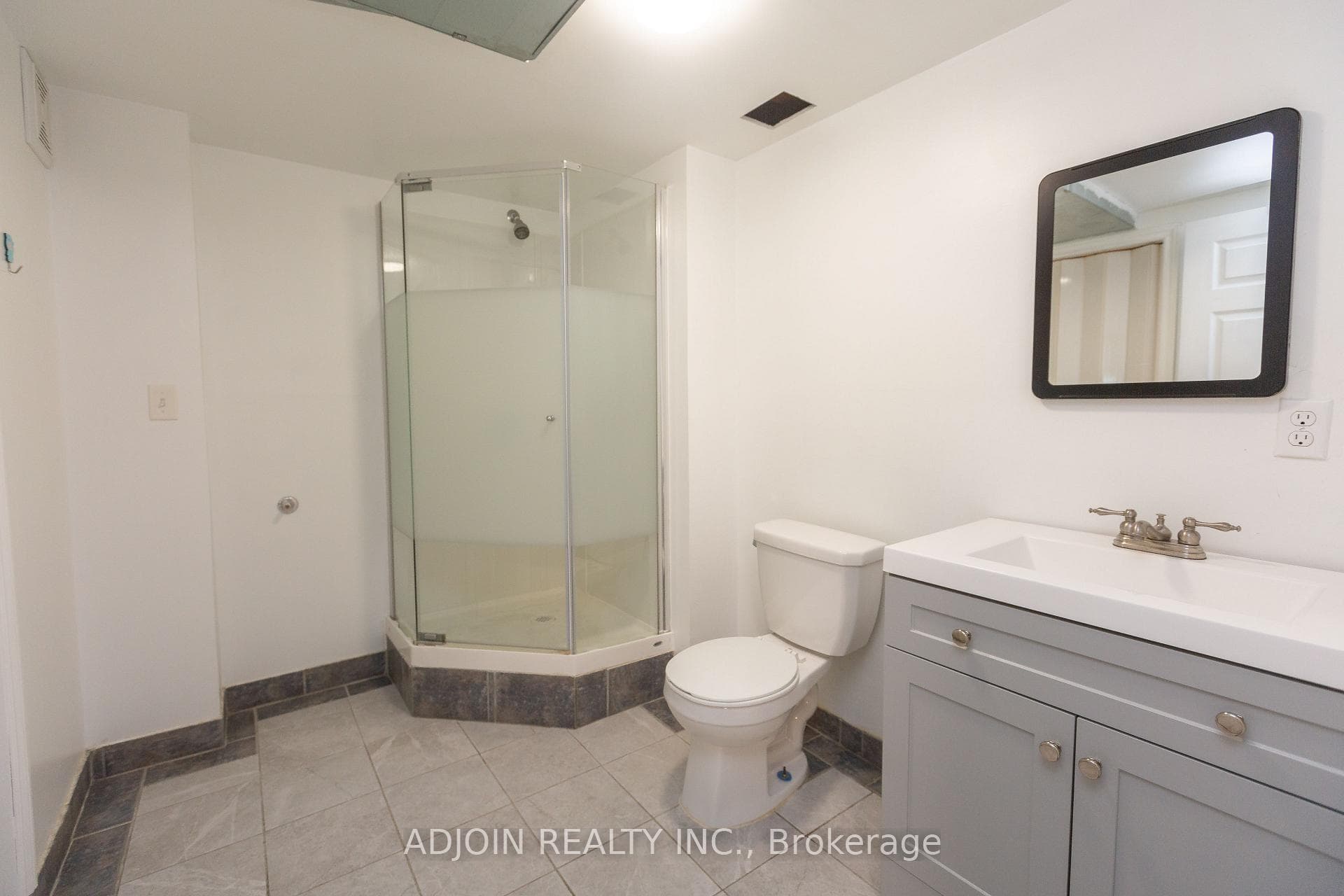 4 Lax Avenue photo 20