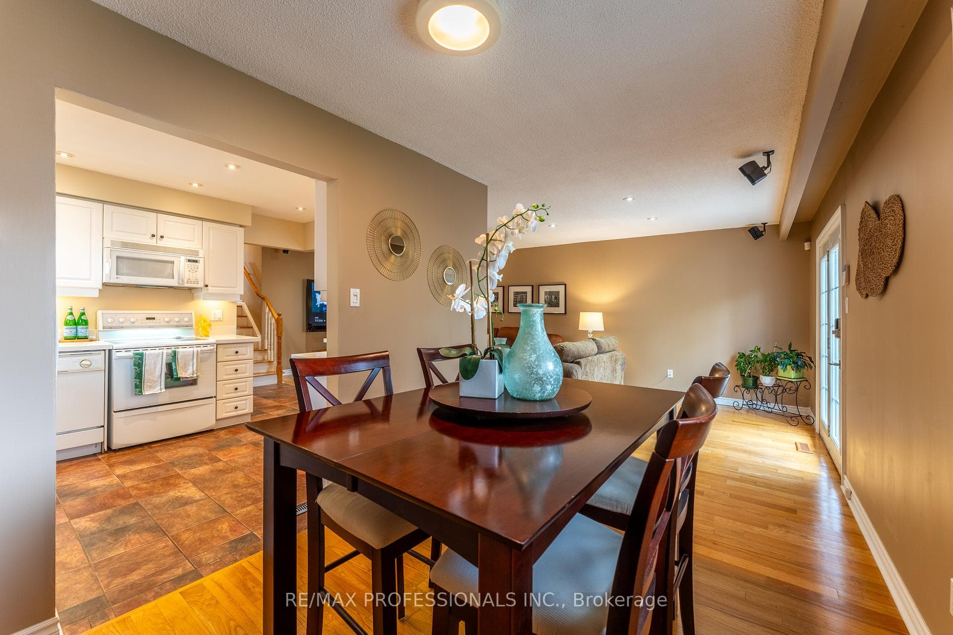2605 Lundene Road photo 18
