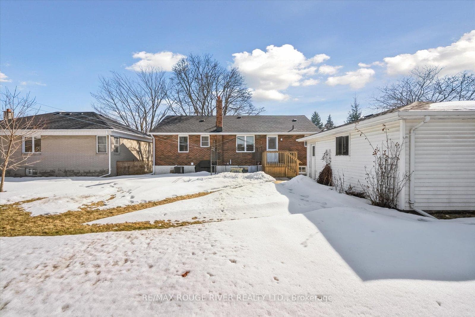 112 Wellington Avenue photo 38
