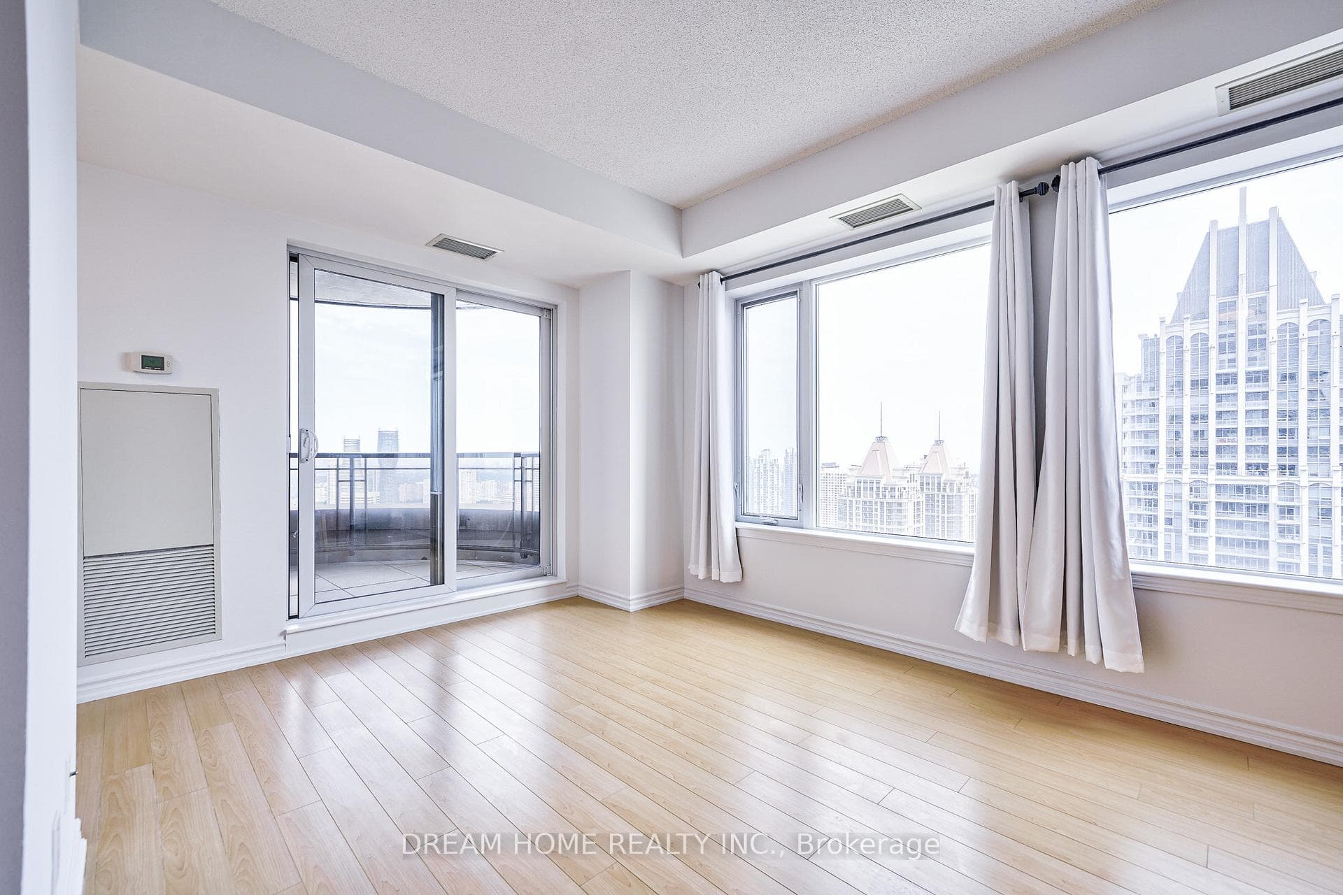 385 Prince of Wales Drive Unit 3205 photo 14
