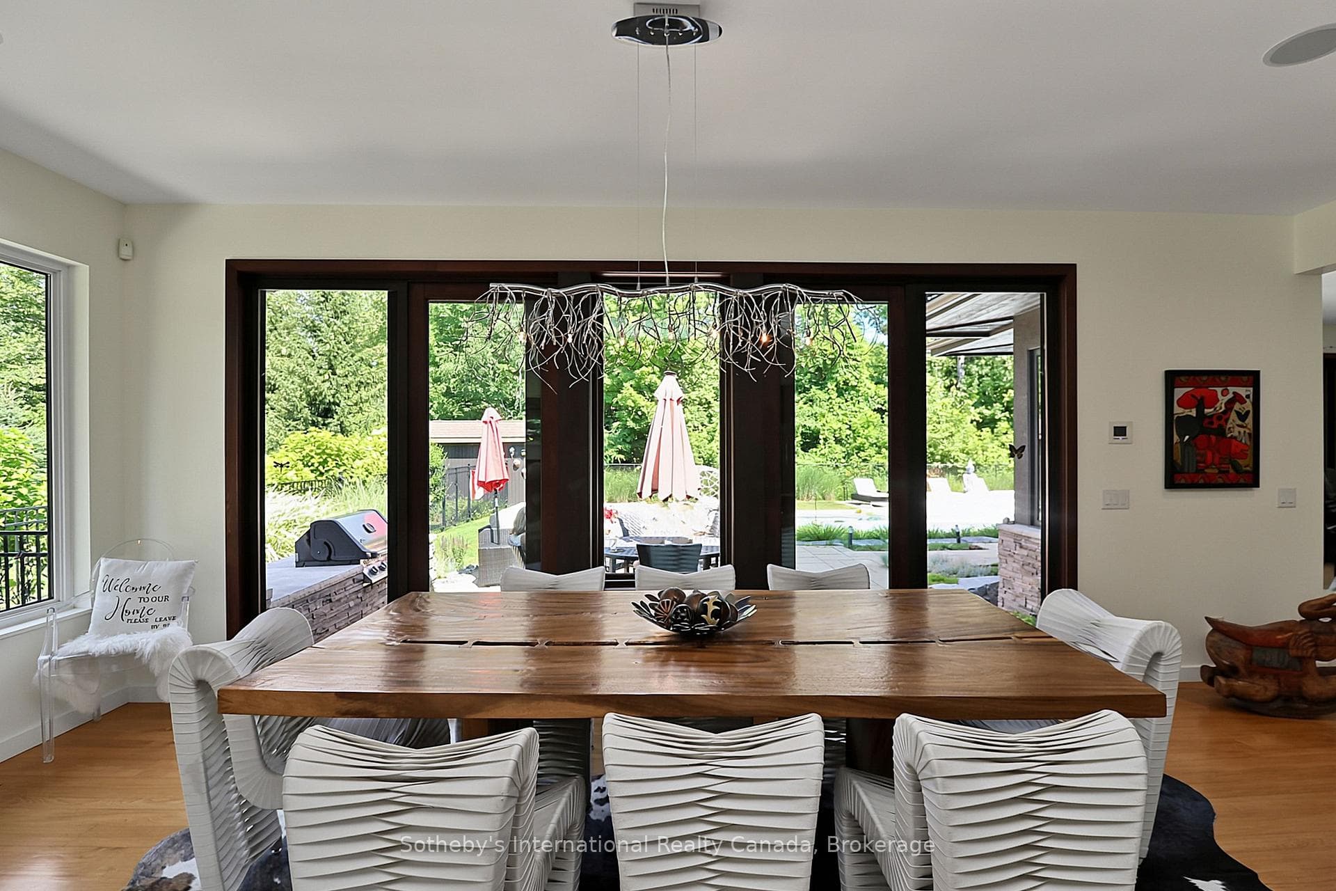 4 Holly Court photo 18