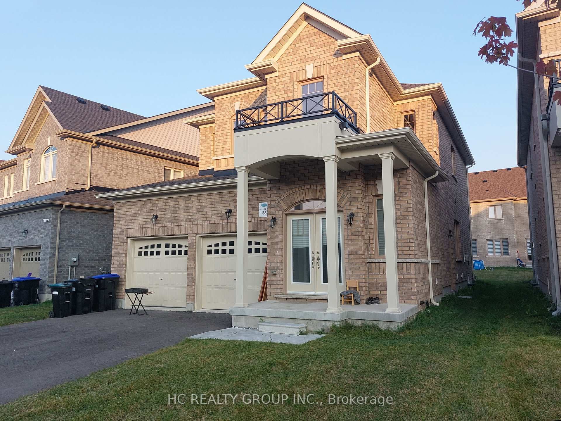 33 Mac Campbell Way