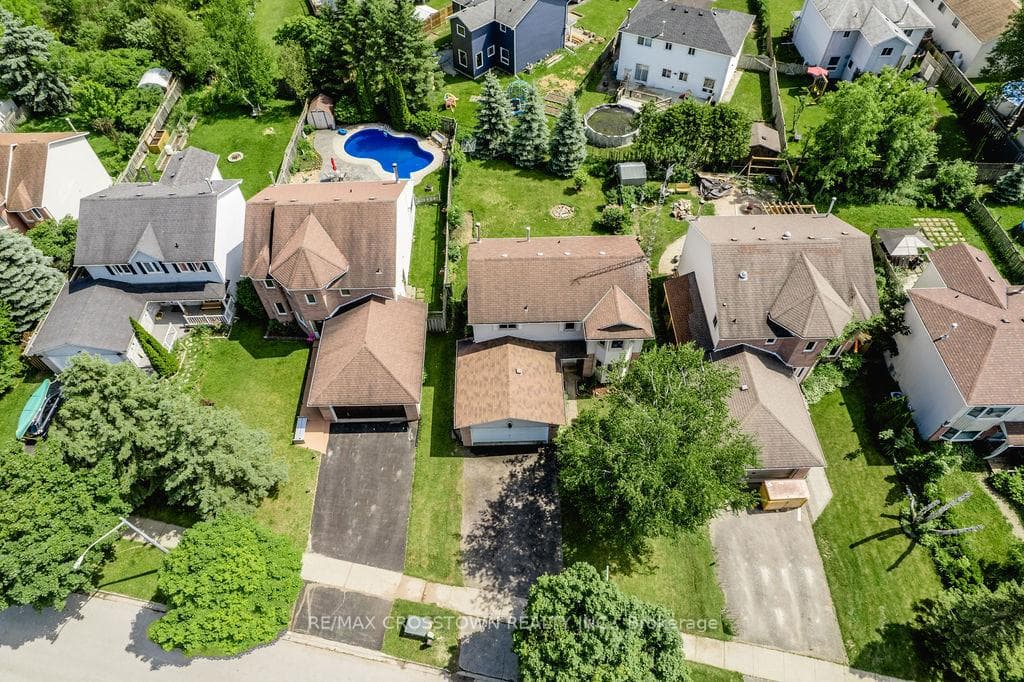 987 Garden Avenue photo 33