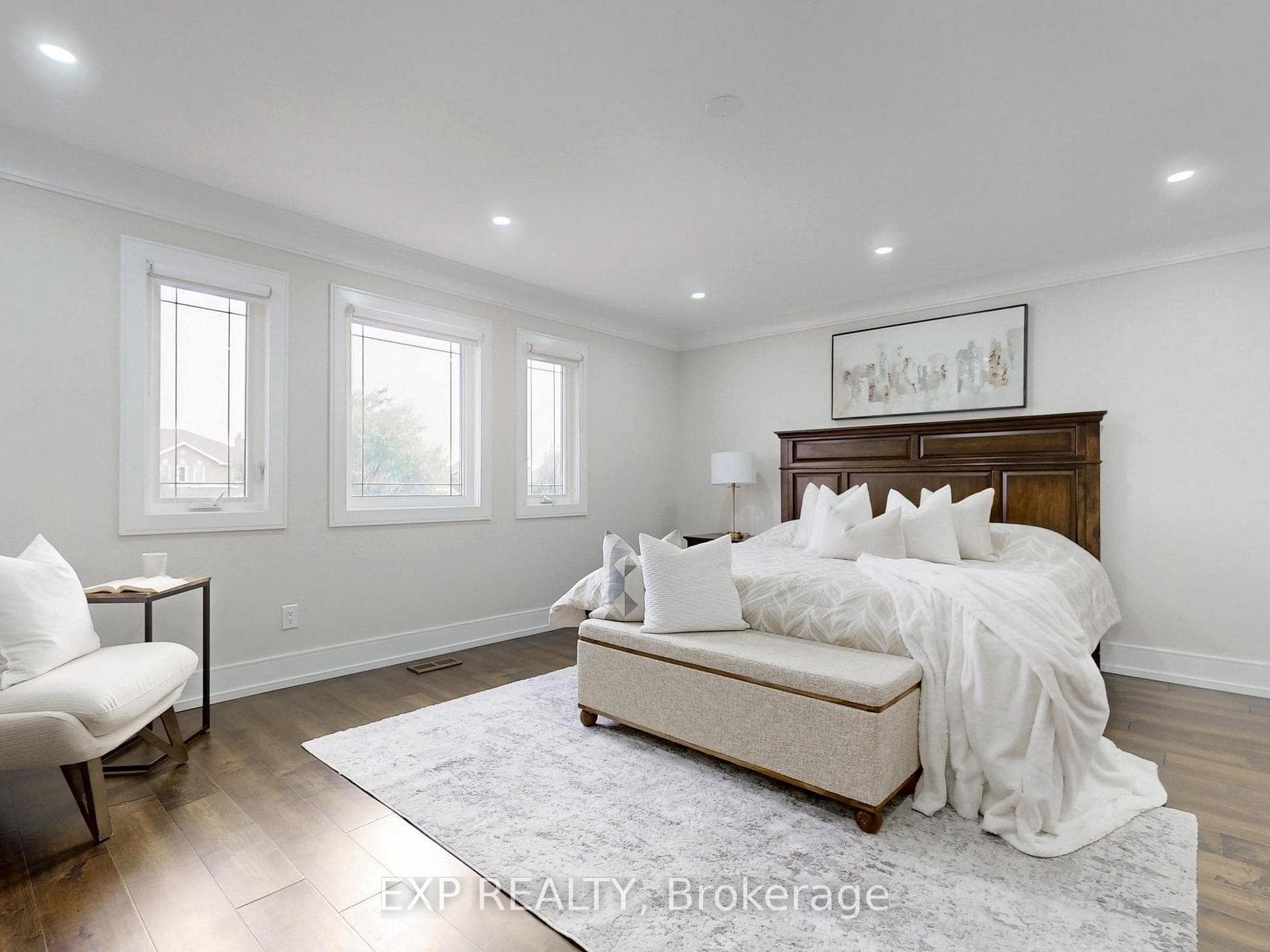 84 Burgosa Court photo 19
