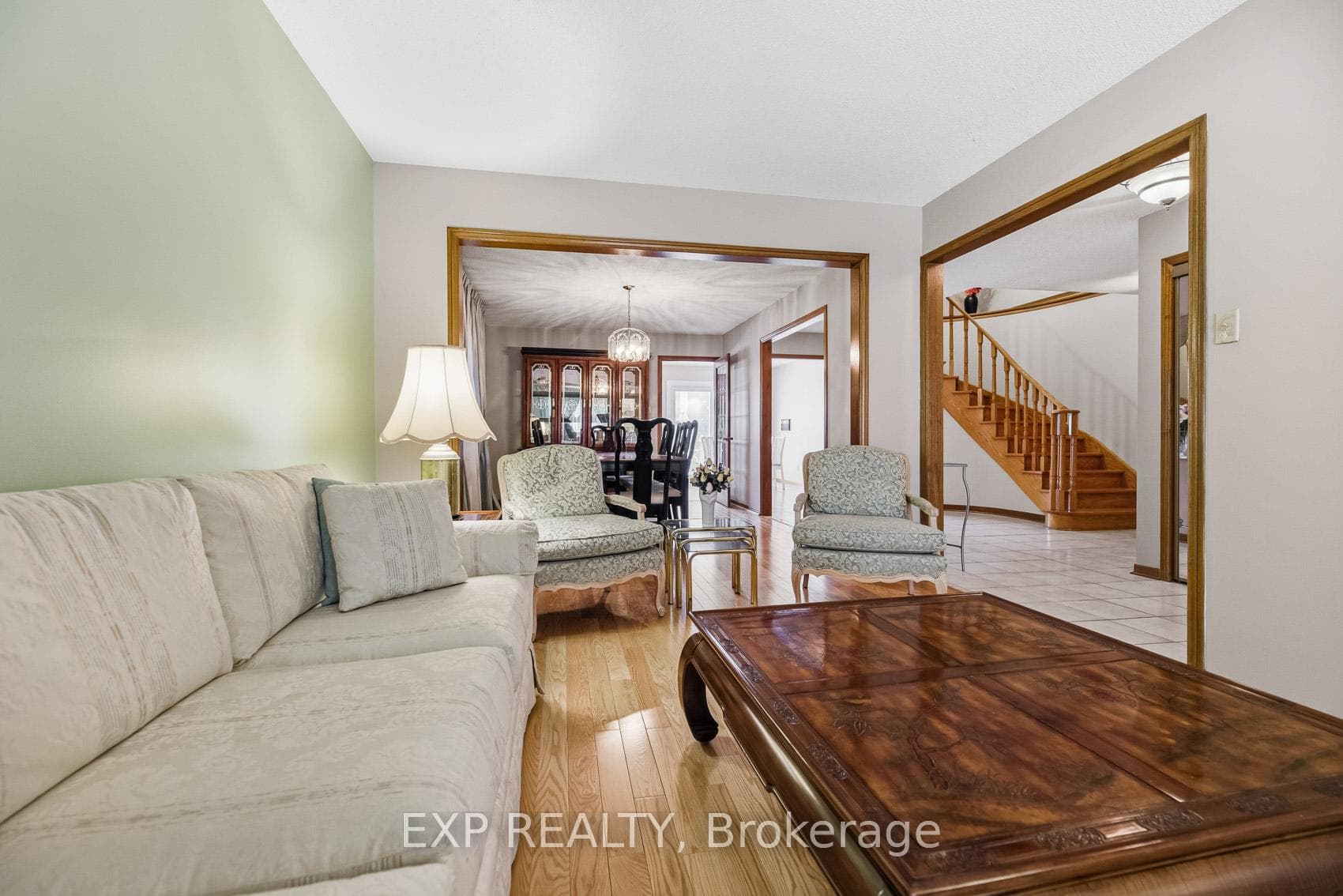 81 Southgate Crescent photo 12