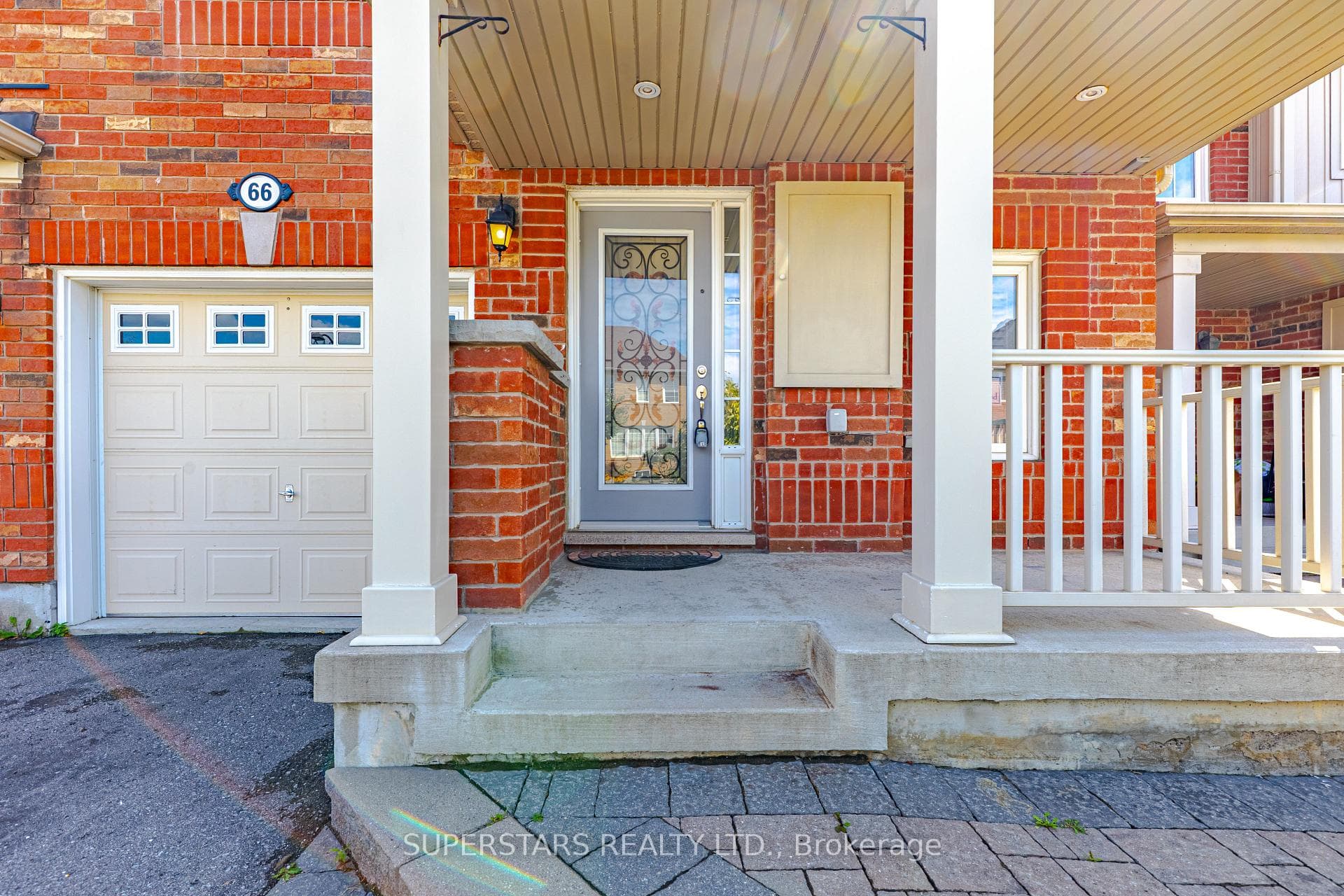 66 Fernglen Crescent photo 38