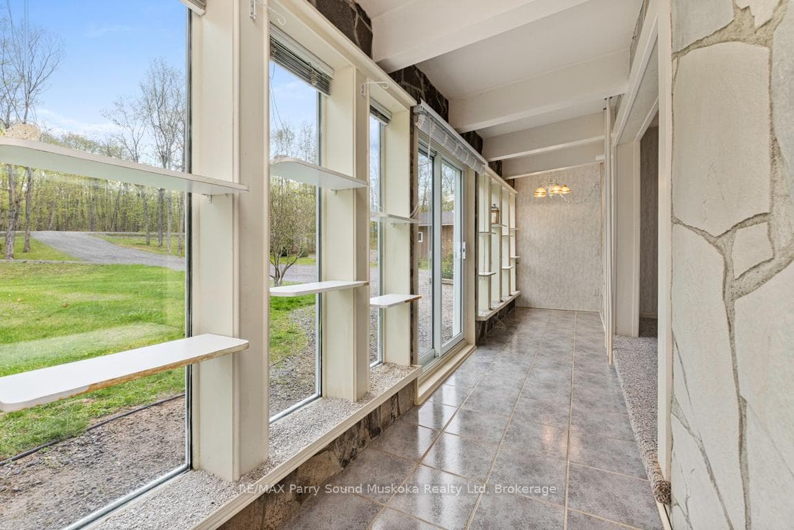 Front facing sunroom