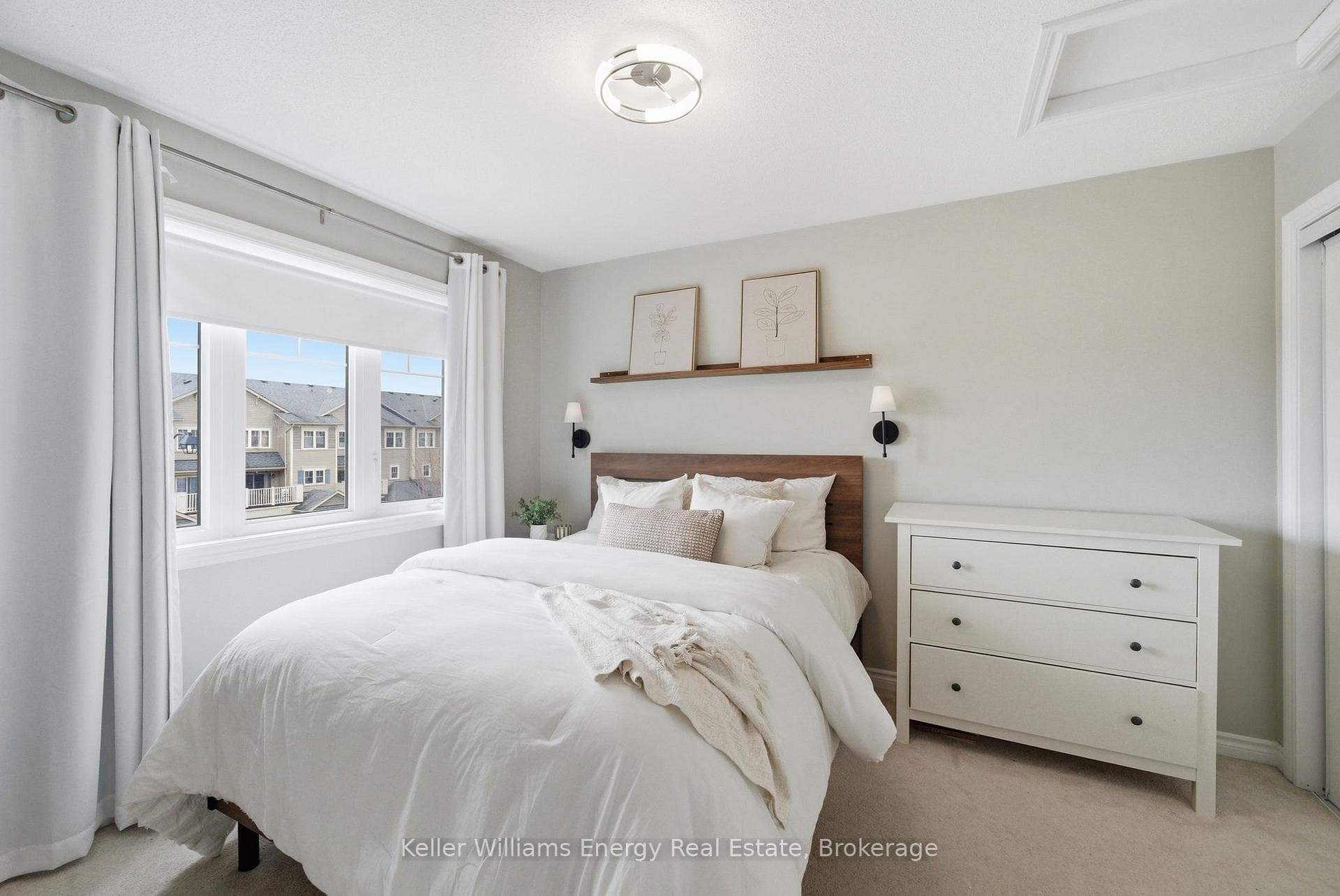 98 Tabaret Crescent photo 11