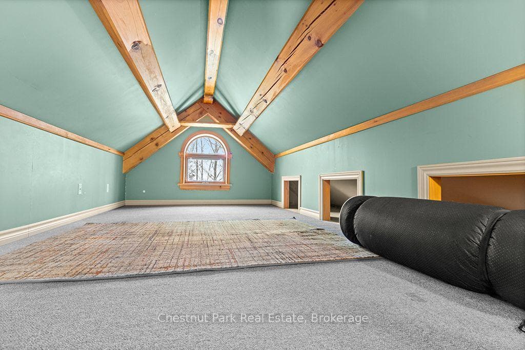 Such a cool loft area ......