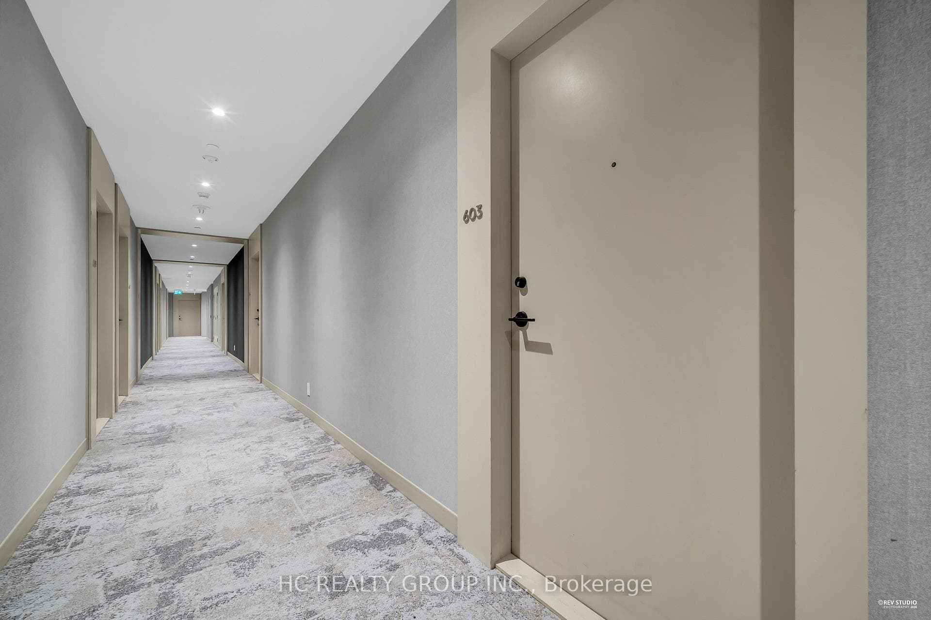 2020 Bathurst Street Unit 603 photo 8
