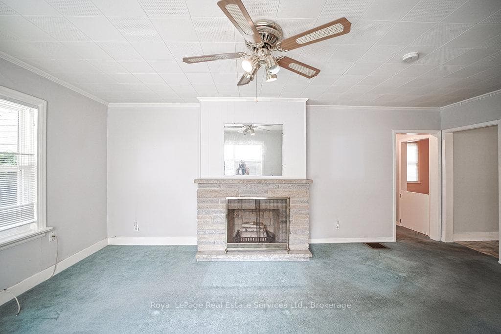 3039 Lakeshore Road photo 10